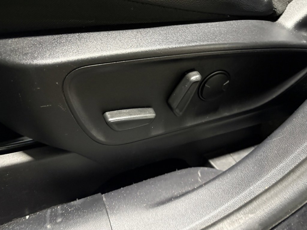 Used 2022 Ford Escape SEL w/ Technology Package image 20