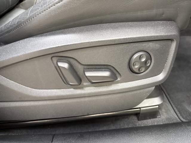 Used 2024 Audi Q5 2.0T Premium Plus image 33