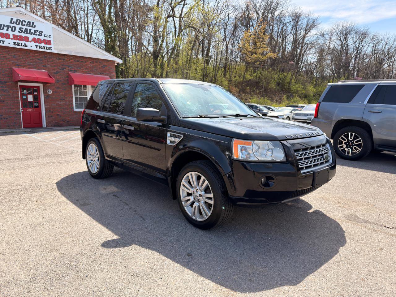 Used 2010 Land Rover LR2 HSE AWD/4WD image 3