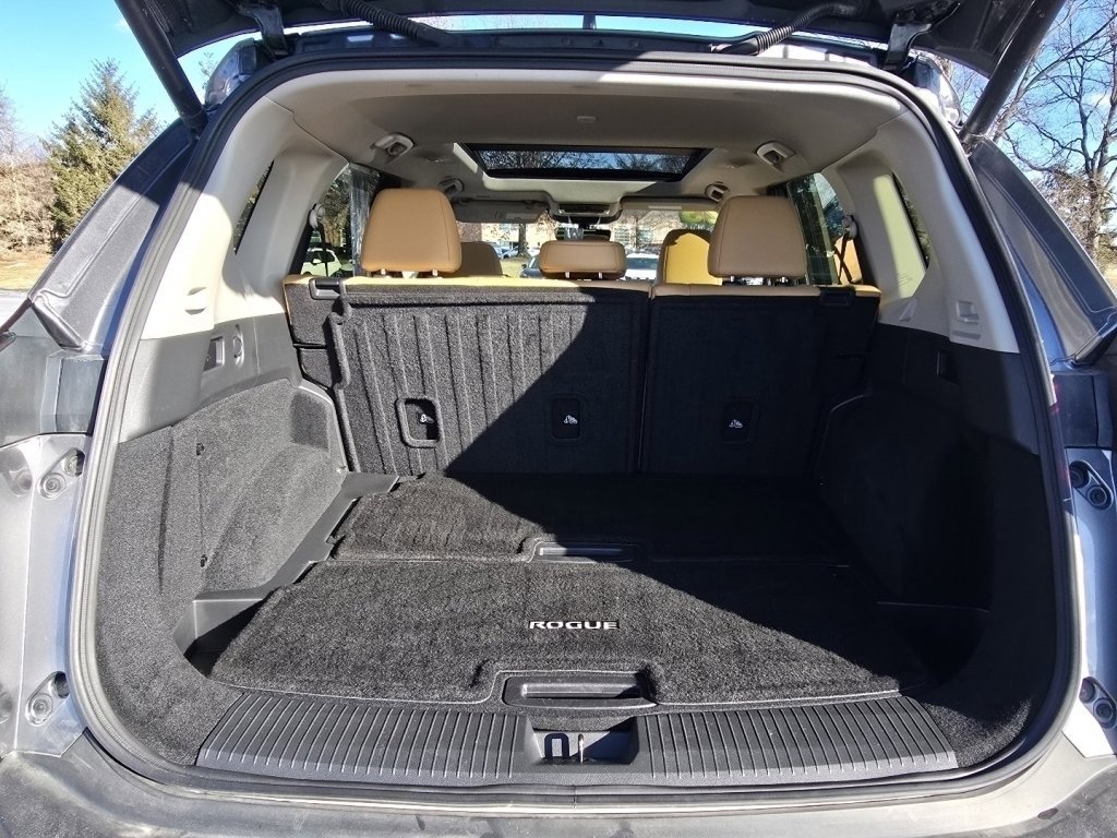 Certified 2023 Nissan Rogue Platinum w/ Platinum Premium Package image 18