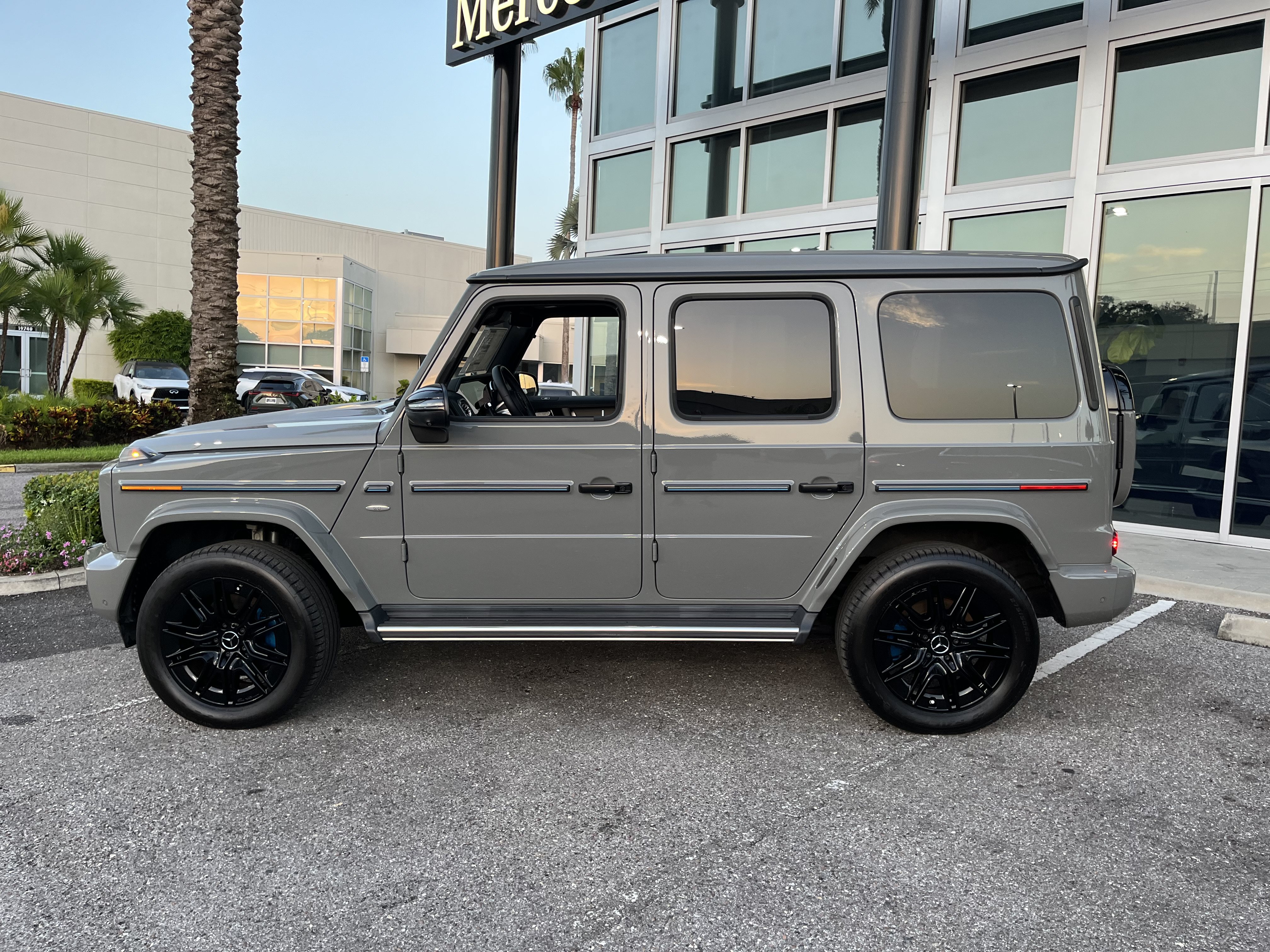 New 2025 Mercedes-Benz G 580 w/ EQ Technology image 3