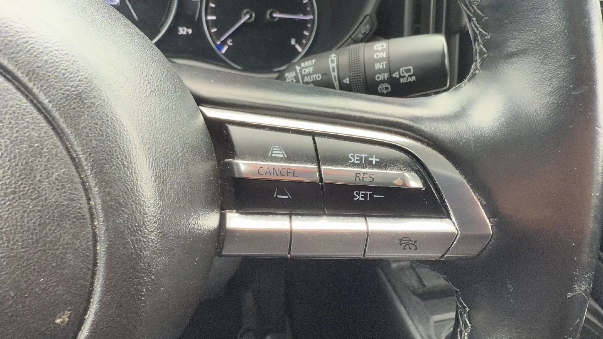 Used 2023 MAZDA CX-50 AWD 2.5 S w/ Select Package image 11