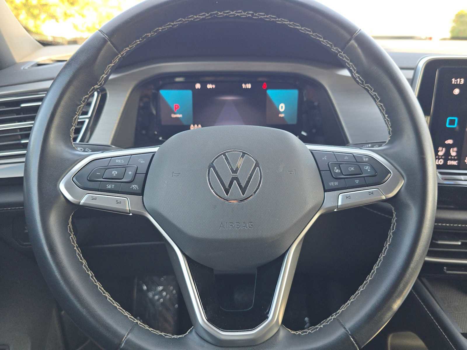 Used 2024 Volkswagen Atlas Cross Sport SE image 23