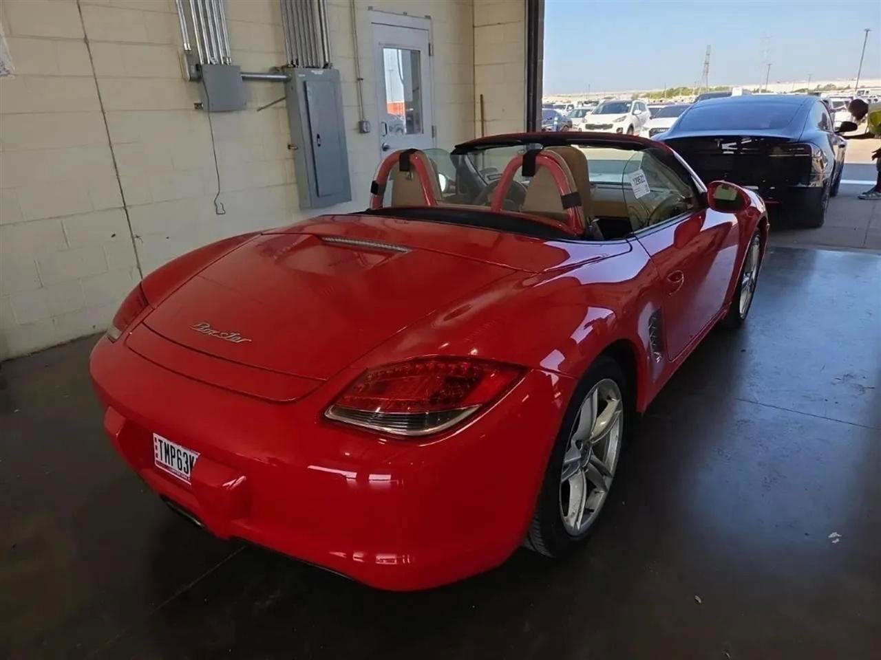 Used 2011 Porsche Boxster RWD image 5