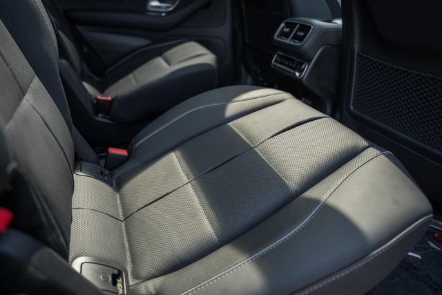 New 2026 Mercedes-Benz GLS 450 4MATIC image 36