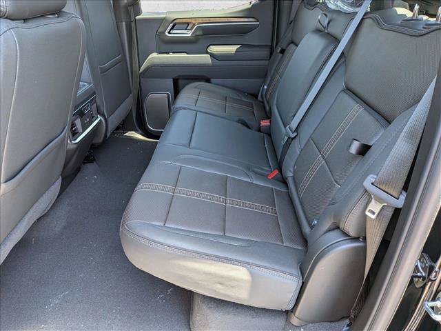 New 2026 Chevrolet Silverado 1500 High Country w/ Midnight Edition AWD/4WD image 15