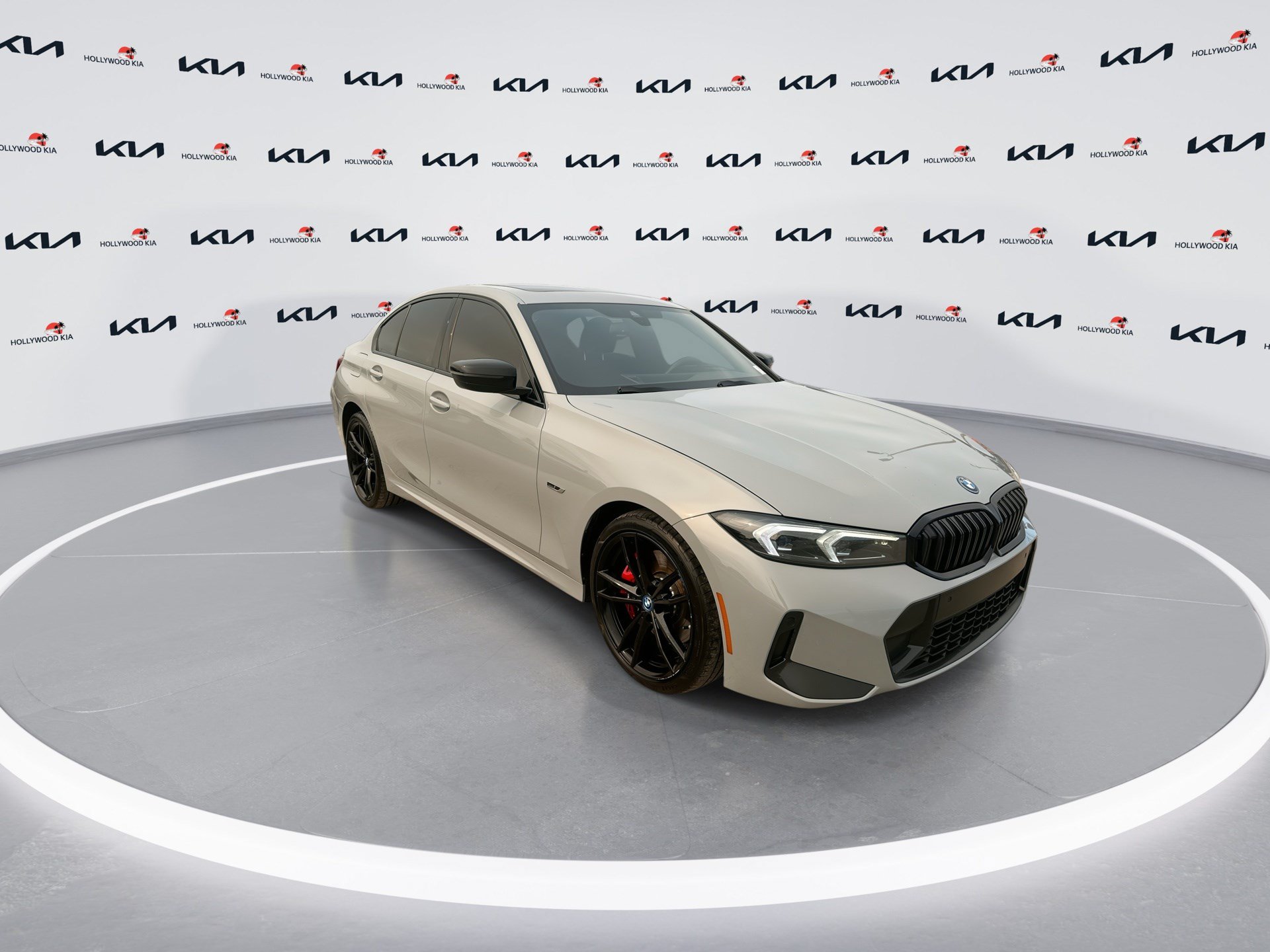 Used 2023 BMW 330e w/ M Sport Package RWD image 2