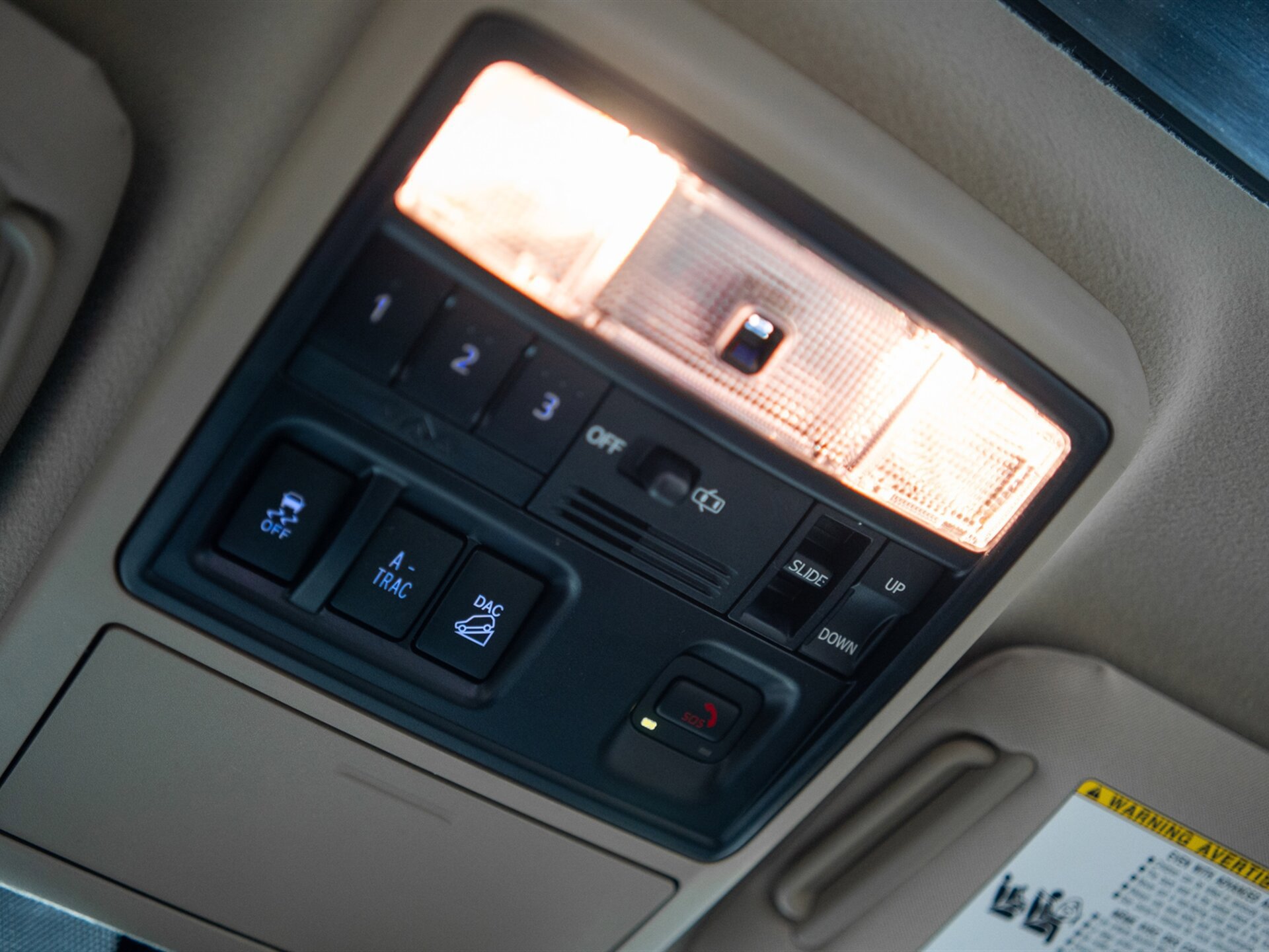 Used 2021 Toyota 4Runner Limited AWD/4WD image 36