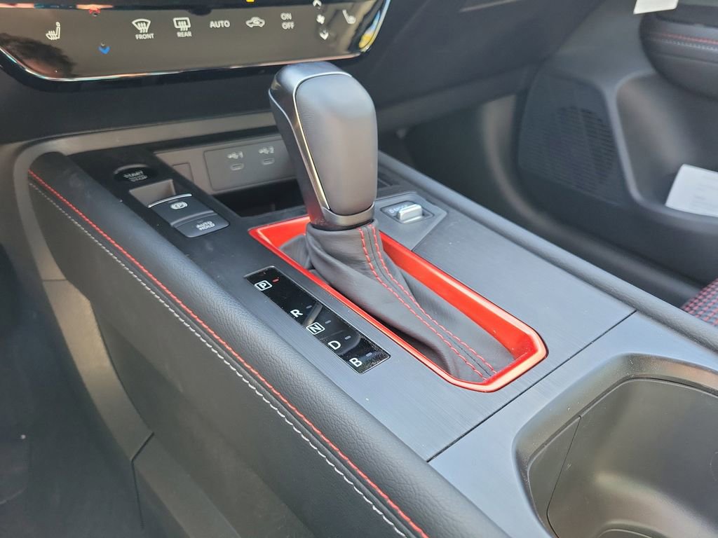 New 2026 Nissan Kicks SR w/ Cold Weather Package image 35