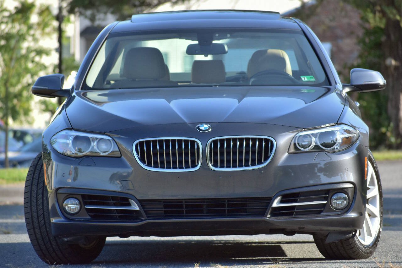 Used 2016 BMW 535i xDrive Sedan AWD/4WD image 3
