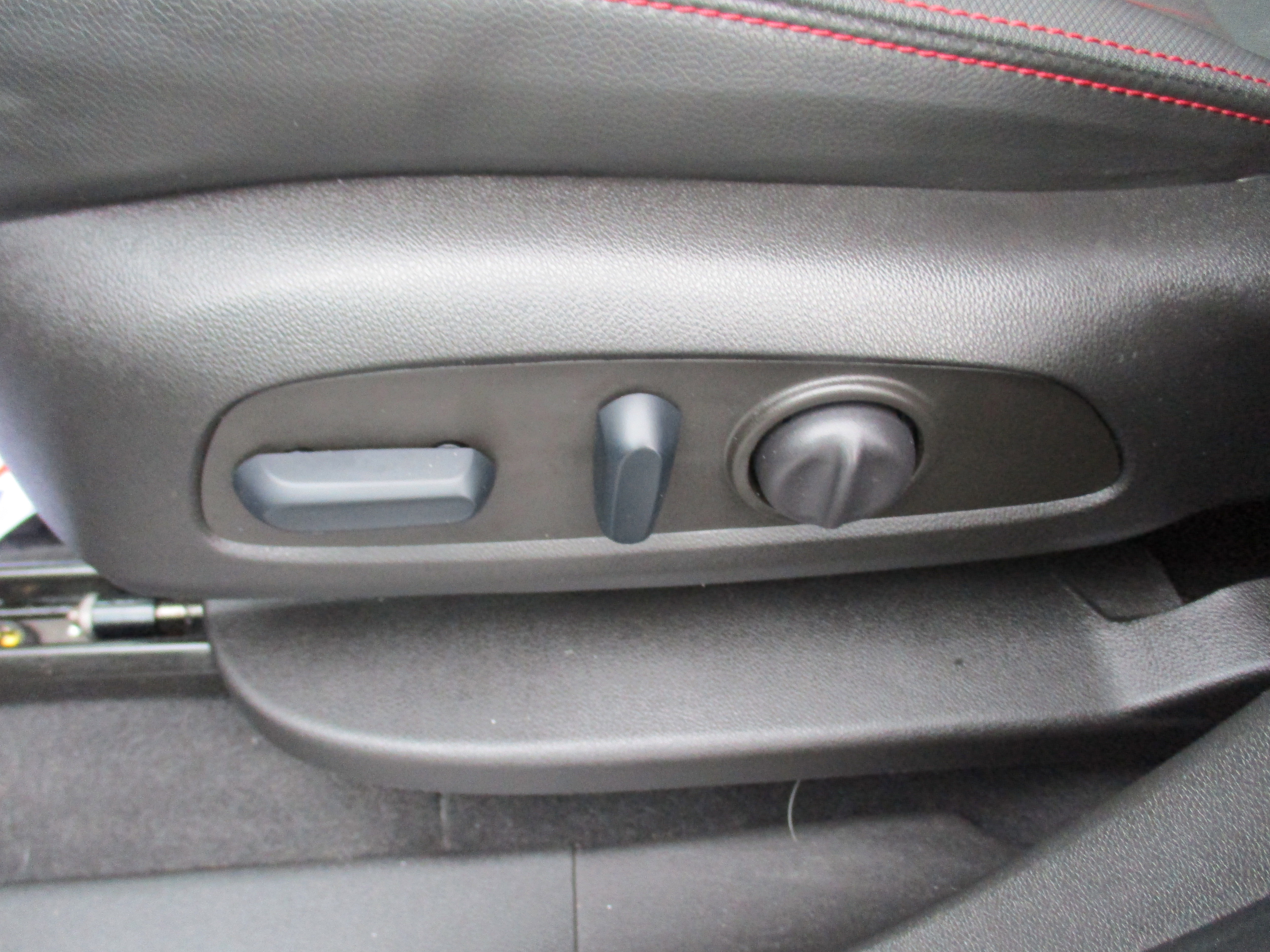 Certified 2022 Chevrolet Equinox RS image 16