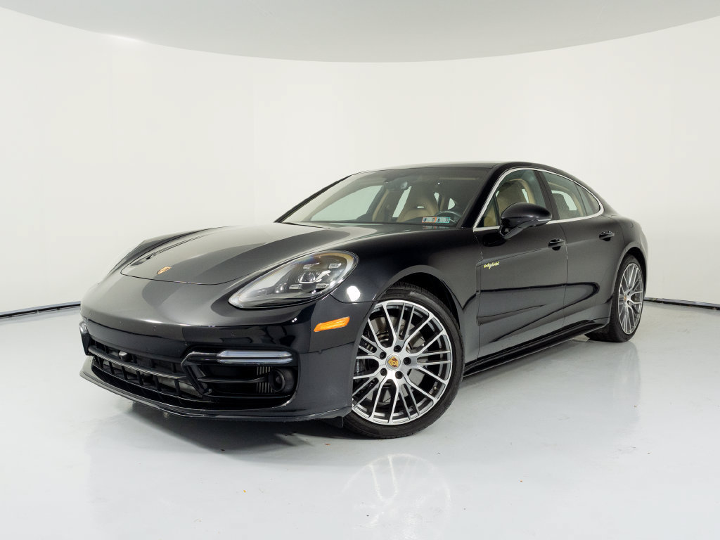 Certified 2023 Porsche Panamera 4S AWD/4WD image 1