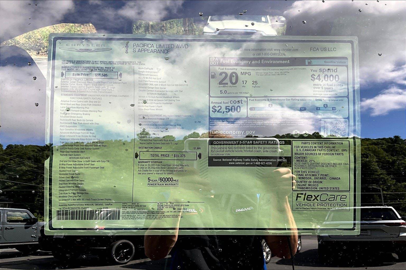 New 2026 Chrysler Pacifica Limited w/ S Appearance Package image 14