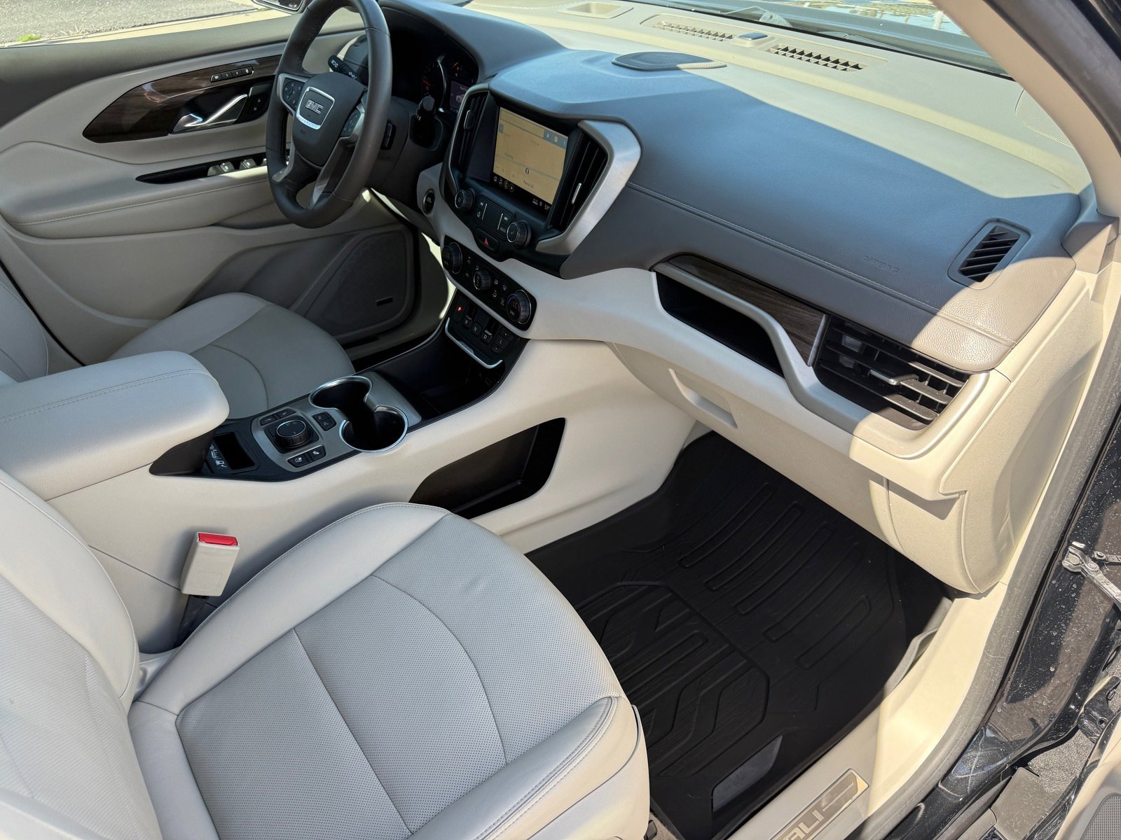 Used 2019 GMC Terrain Denali w/ Advanced Safety Package image 28