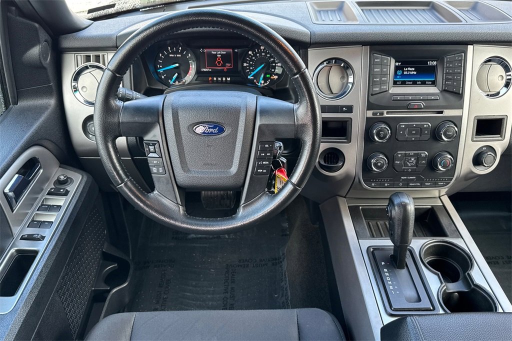 Used 2017 Ford Expedition EL XLT image 14