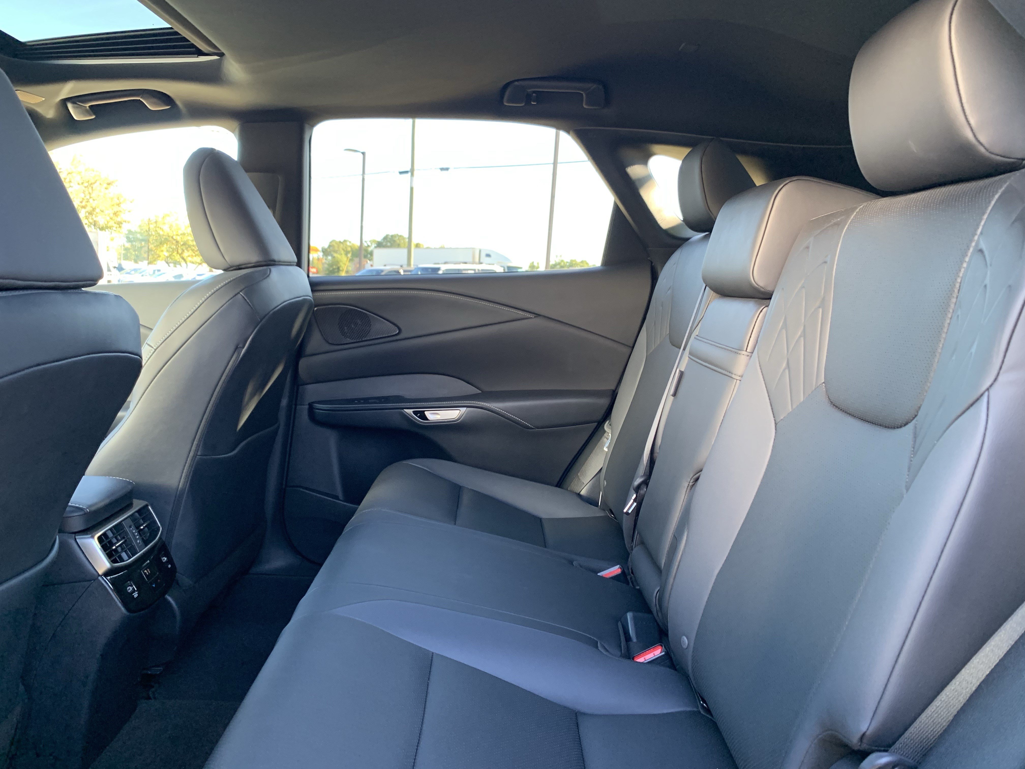 Used 2023 Lexus RX 350 Premium w/ Accessory Package (Z1) FWD image 32