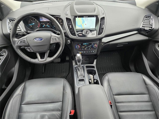 Used 2019 Ford Escape Titanium image 9