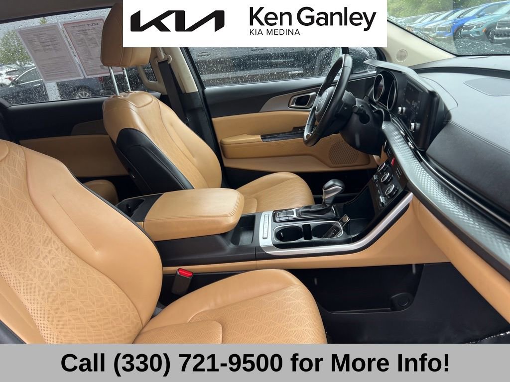 Used 2024 Kia Carnival LX FWD image 58