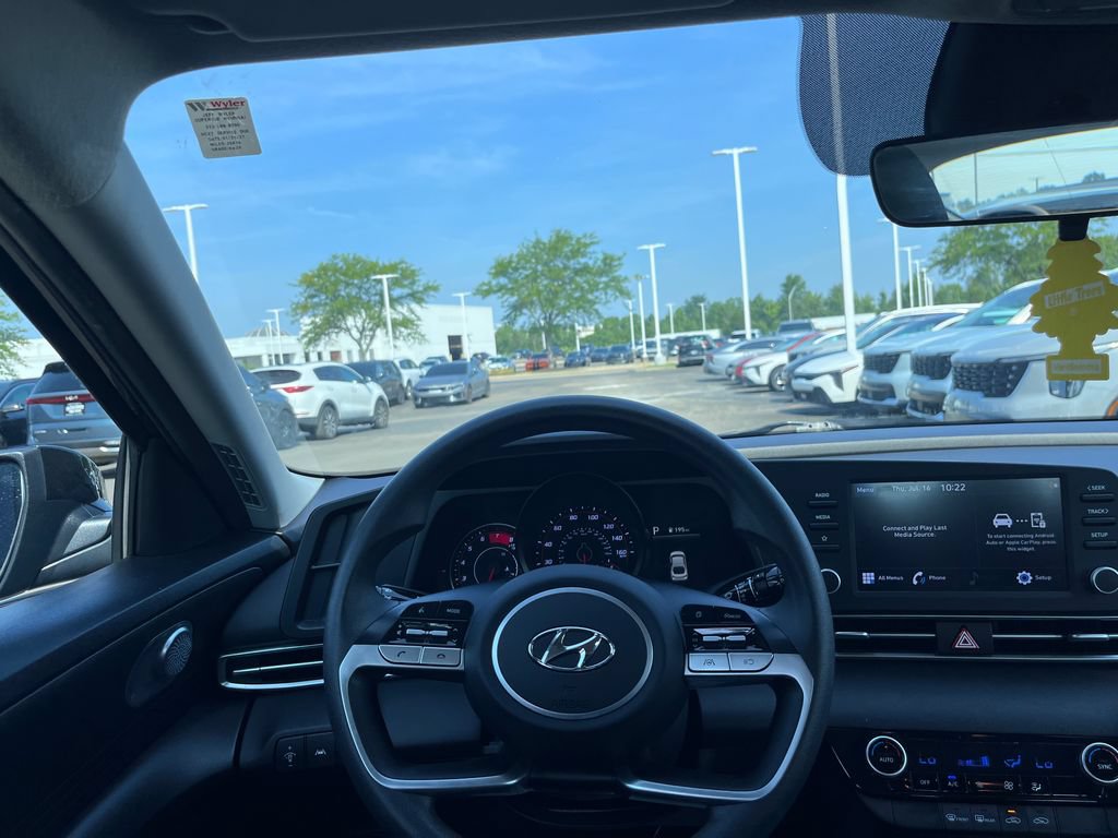 Used 2021 Hyundai Elantra SEL FWD image 20