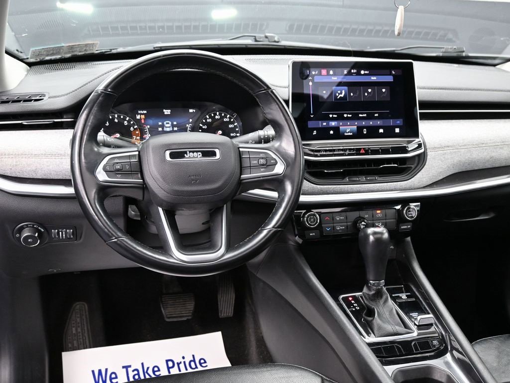 Used 2022 Jeep Compass Latitude w/ Sun and Sound Group image 31