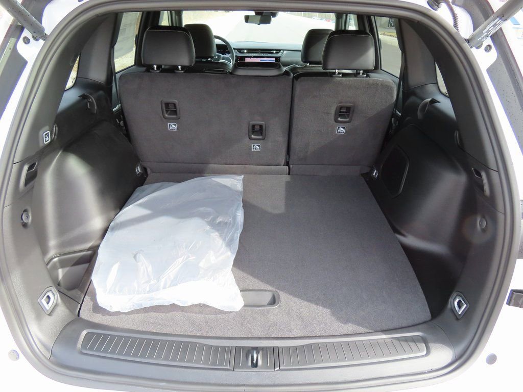 New 2026 Jeep Grand Cherokee Limited image 18