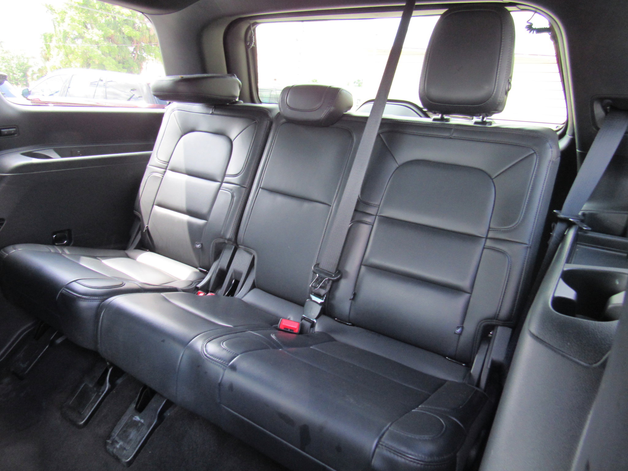 Used 2023 Lincoln Navigator Reserve image 11