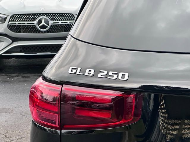 Certified 2026 Mercedes-Benz GLB 250 4MATIC image 10