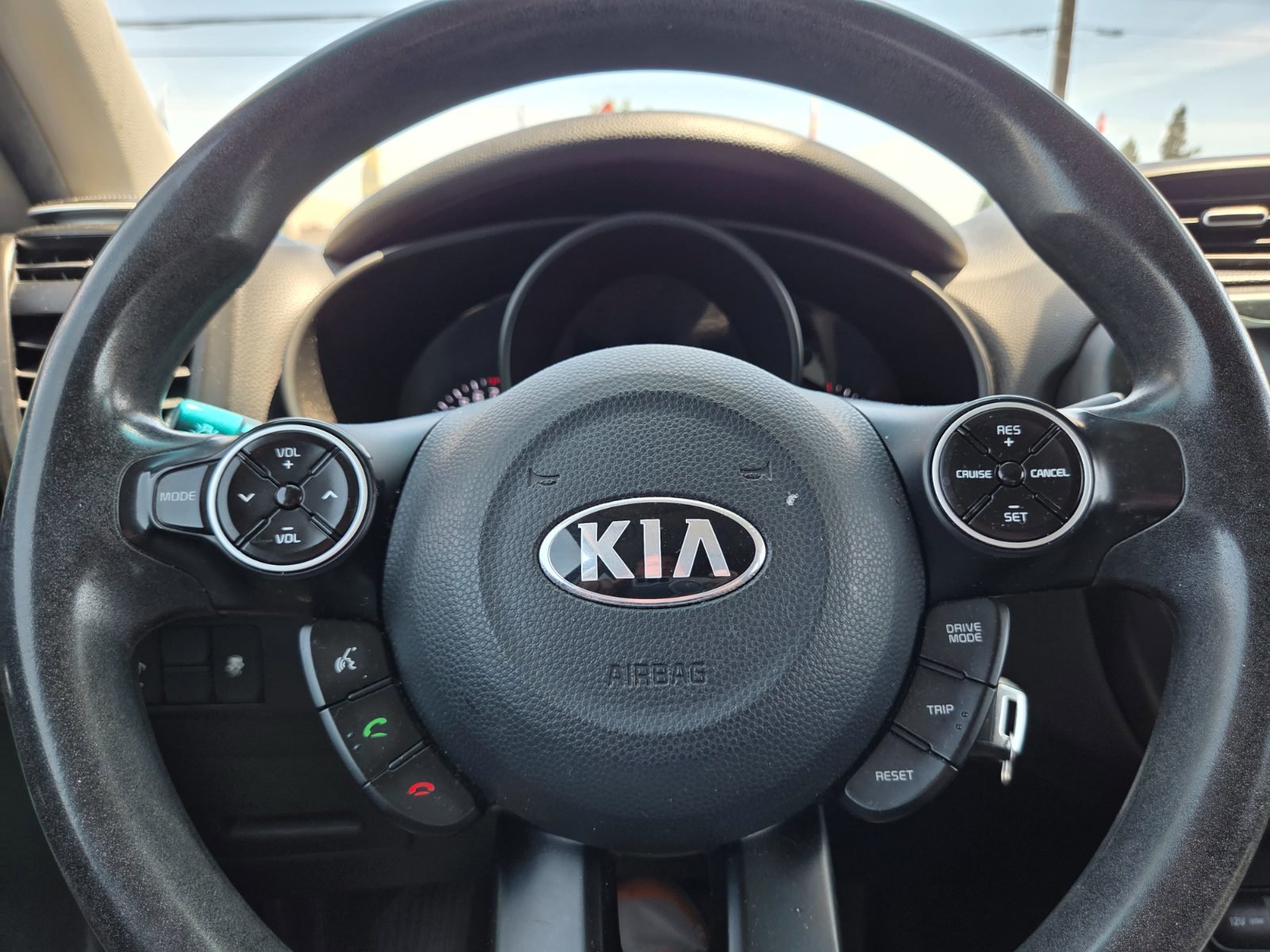 Used 2018 Kia Soul + FWD image 15