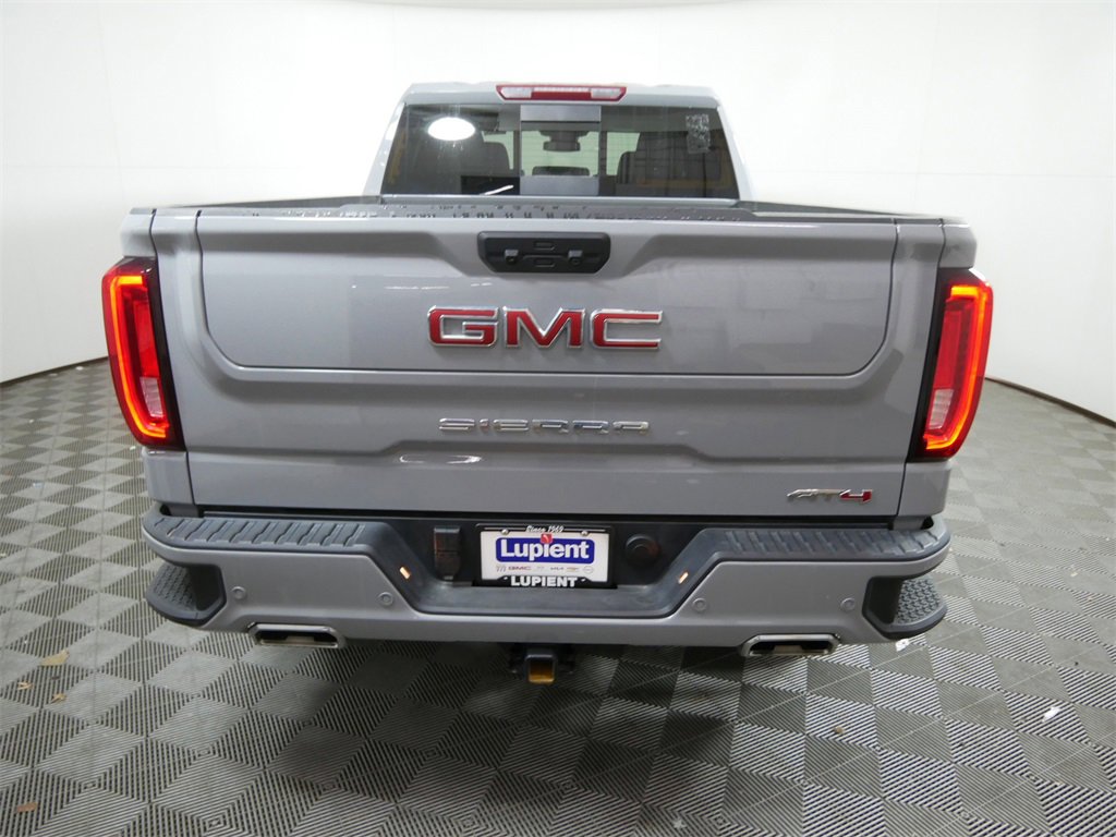 Used 2025 GMC Sierra 1500 AT4 w/ AT4 Preferred Package image 4