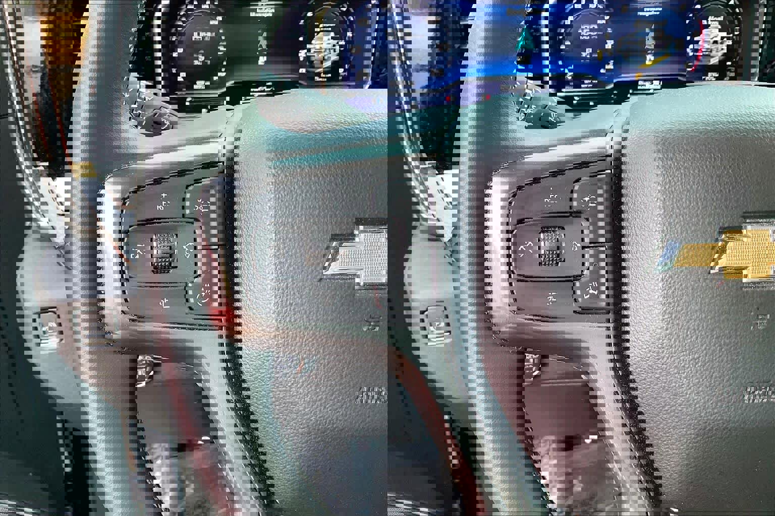 Used 2024 Chevrolet Silverado 3500 High Country w/ High Country Premium Package image 17