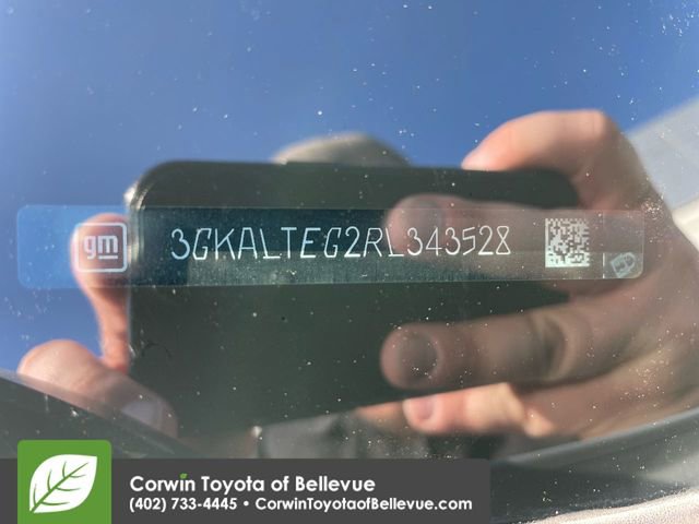 Used 2024 GMC Terrain SLE image 26