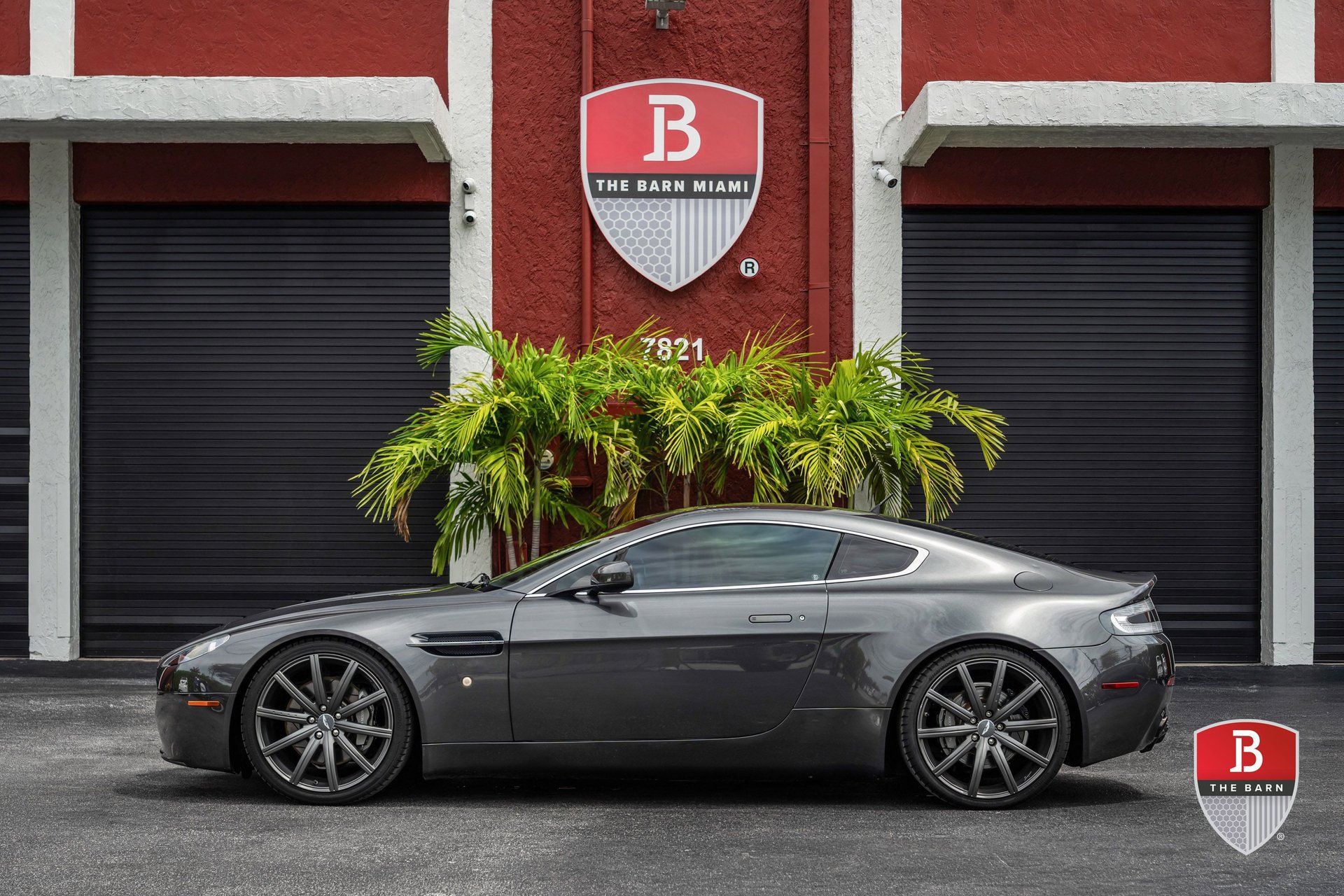 Used 2007 Aston Martin V8 Vantage Coupe RWD image 5