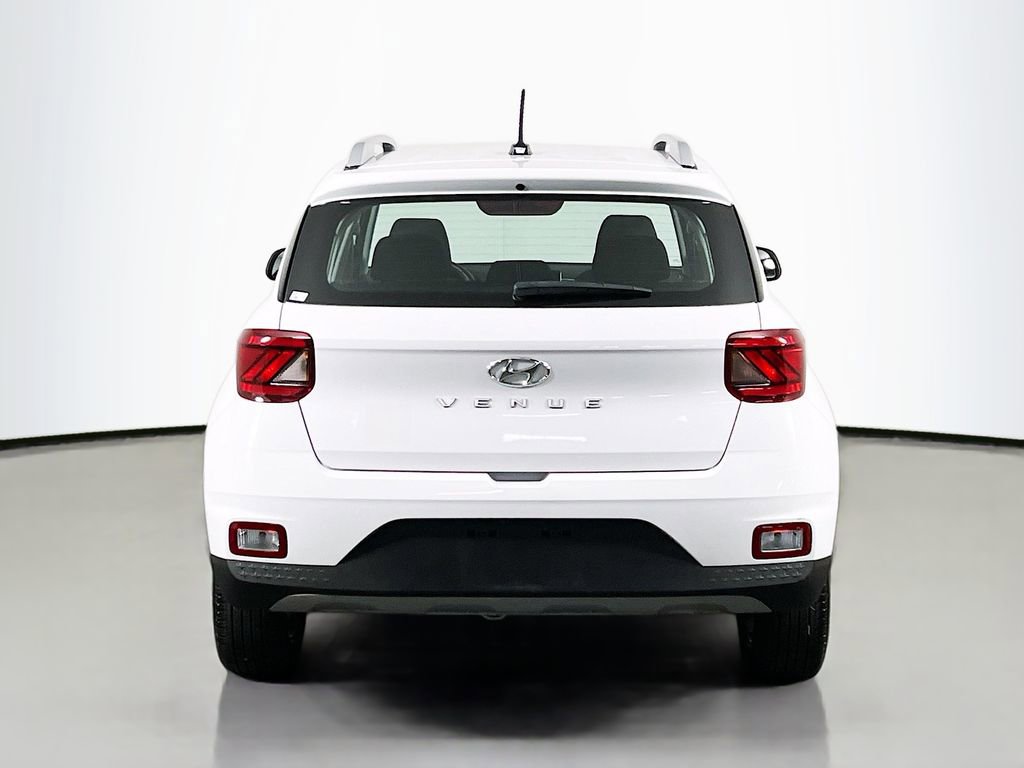 Used 2023 Hyundai Venue SEL w/ Cargo Package FWD image 6