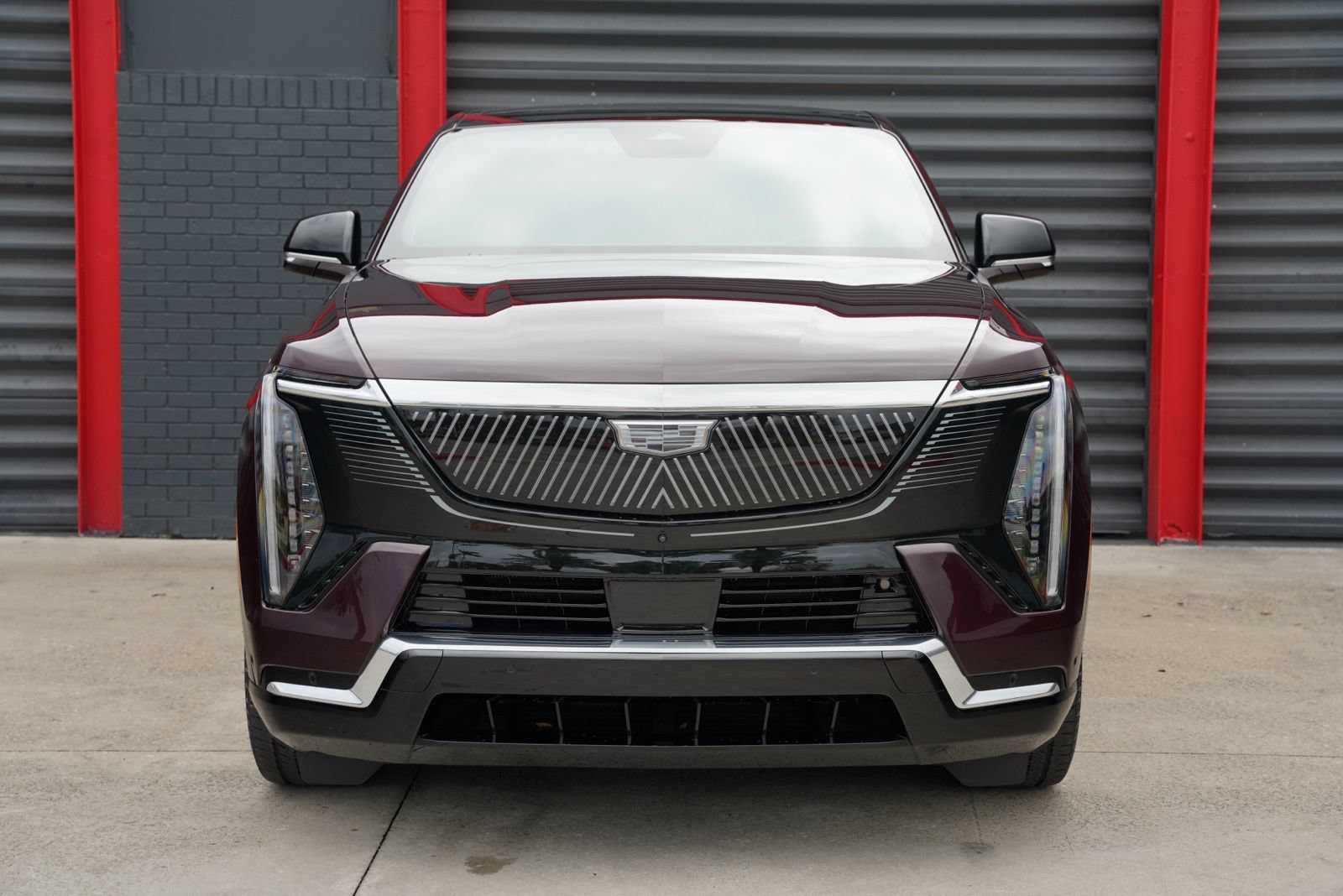 Used 2025 Cadillac Escalade IQ Luxury 2 w/ LPO, Premium Carpet Package AWD/4WD image 6