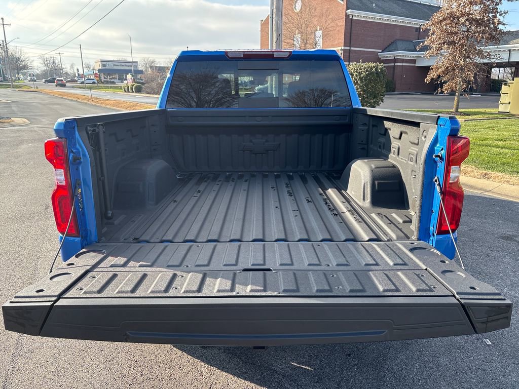 Certified 2025 Chevrolet Silverado 1500 RST image 30