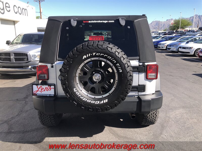 Used 2009 Jeep Wrangler X AWD/4WD image 7