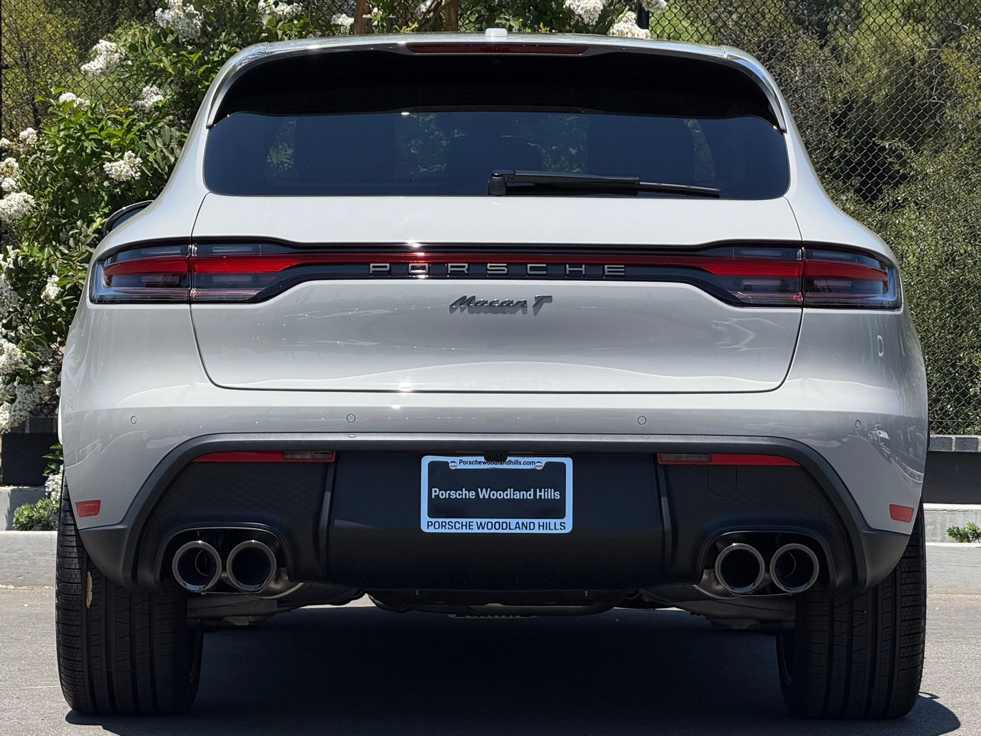 Used 2025 Porsche Macan image 6