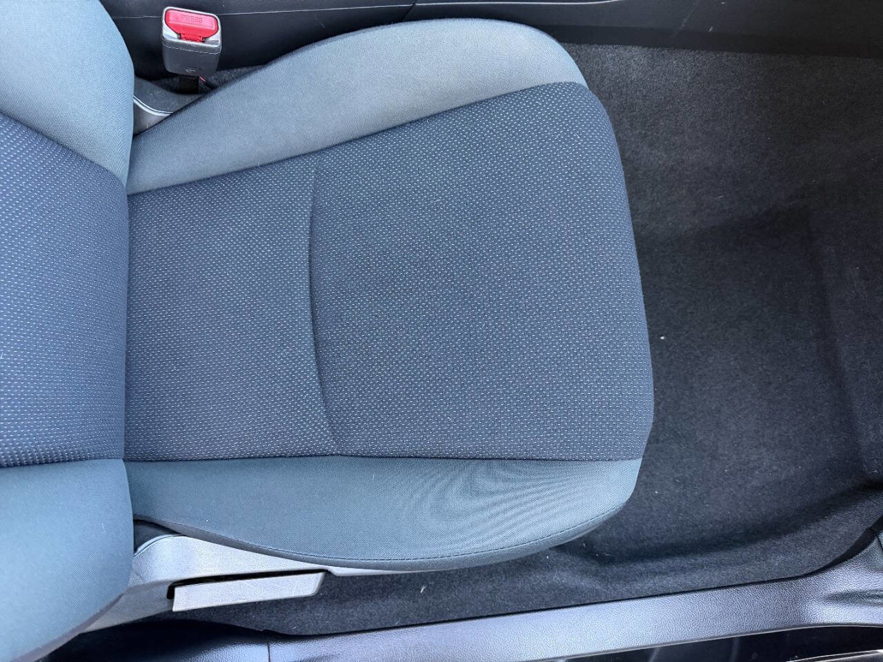 Used 2016 Subaru Impreza 2.0i Premium image 25