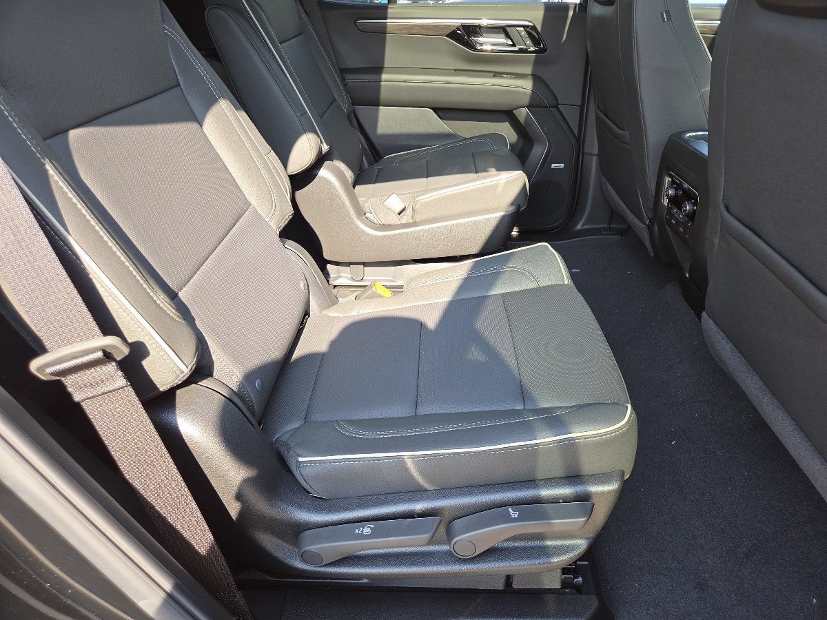 New 2026 Chevrolet Tahoe Premier AWD/4WD image 28