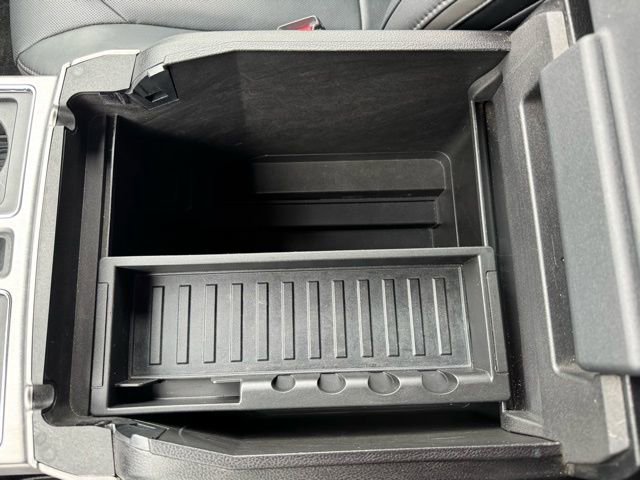 Used 2015 Ford F150 Platinum image 18