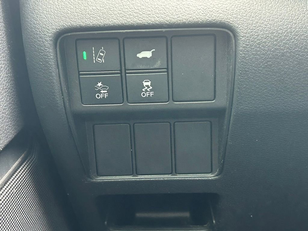 Used 2018 Honda CR-V Touring image 20