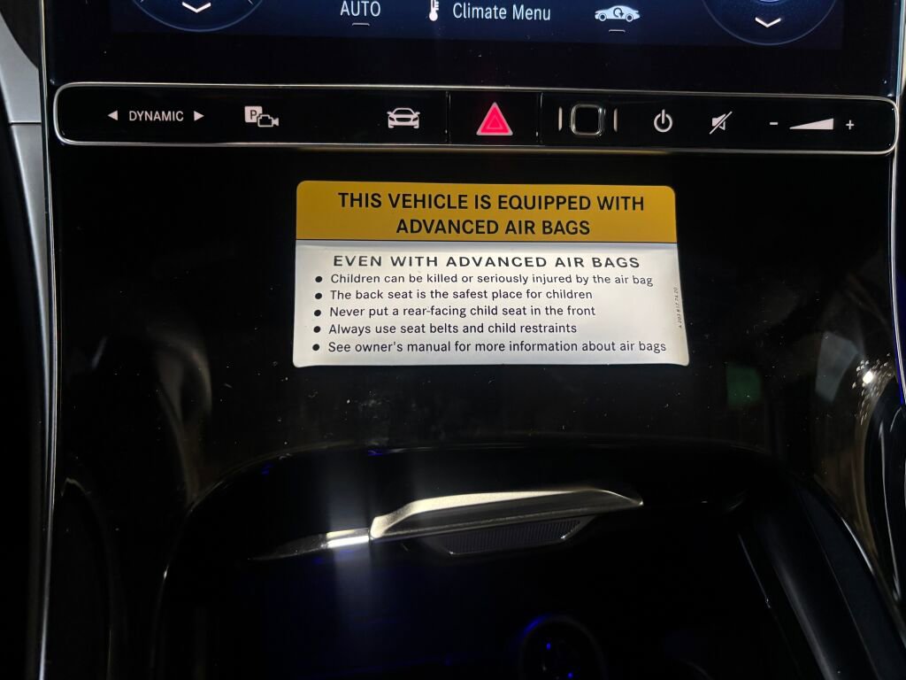 New 2026 Mercedes-Benz GLC 300 4MATIC image 12