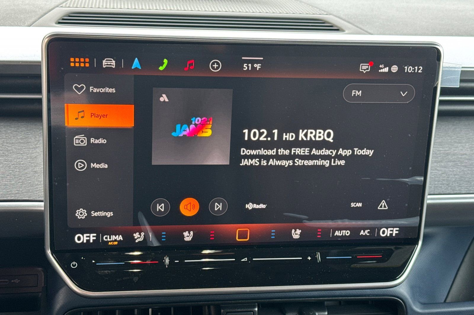 New 2025 Volkswagen ID. Buzz Pro S RWD image 18