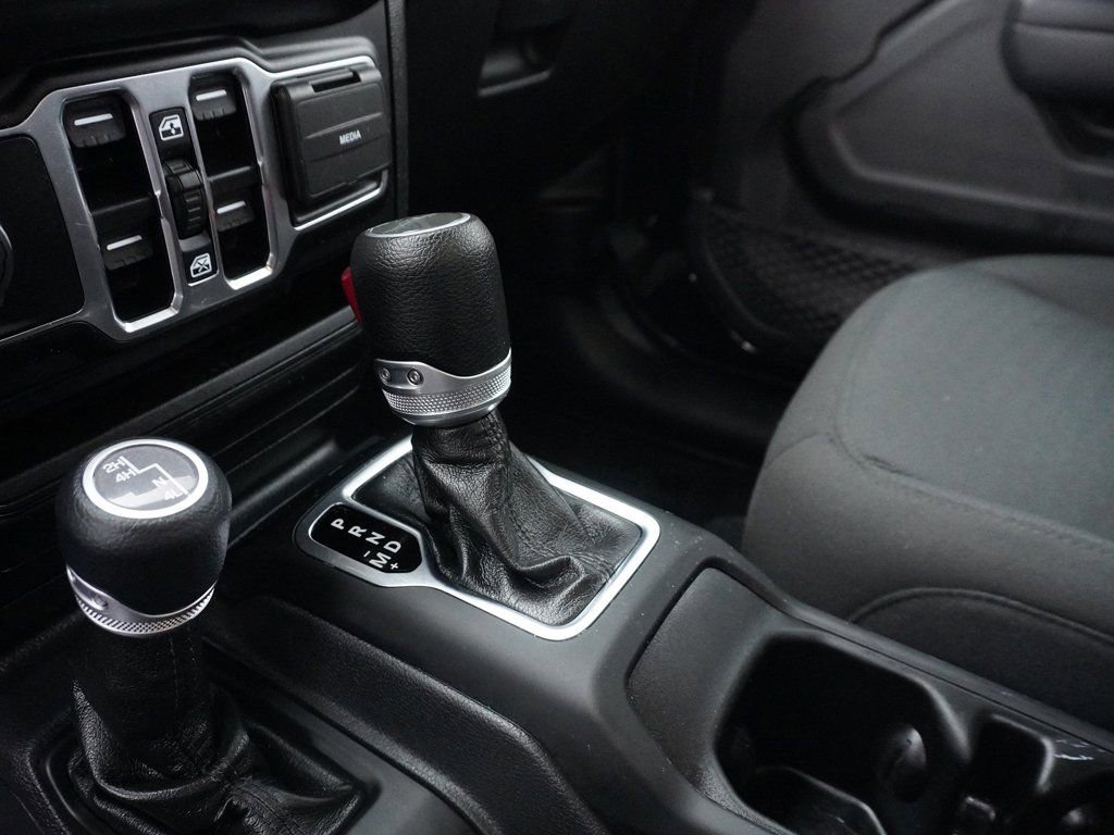 Used 2022 Jeep Gladiator Sport image 44