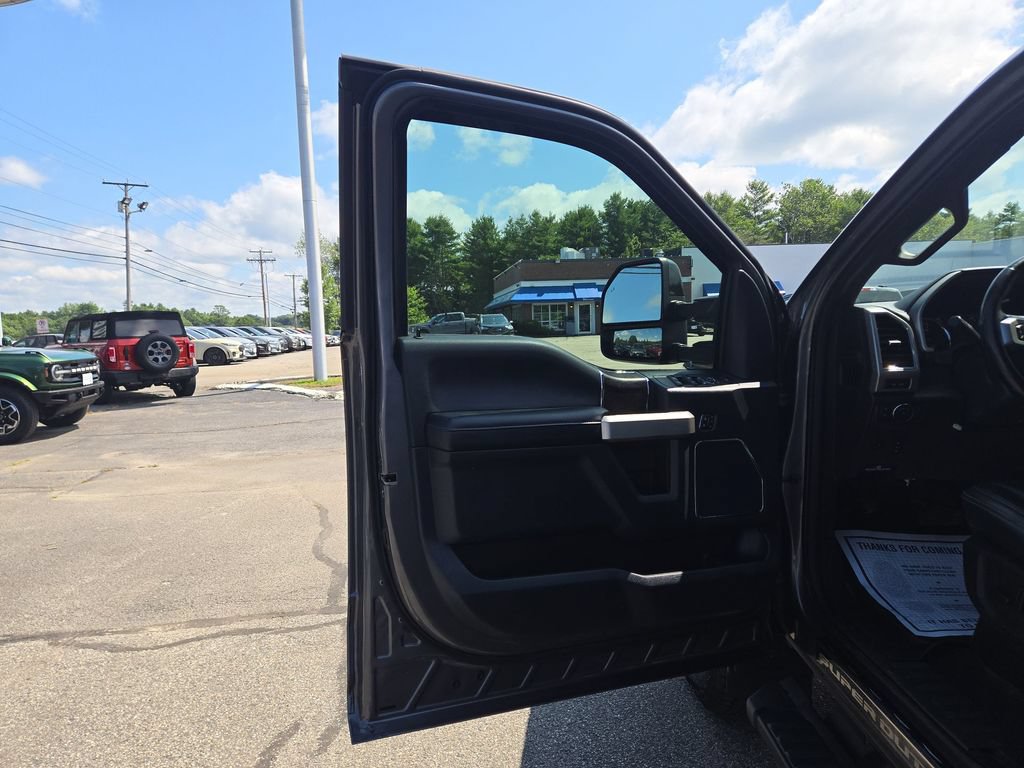 Certified 2022 Ford F250 Lariat w/ Black Appearance Package AWD/4WD image 5