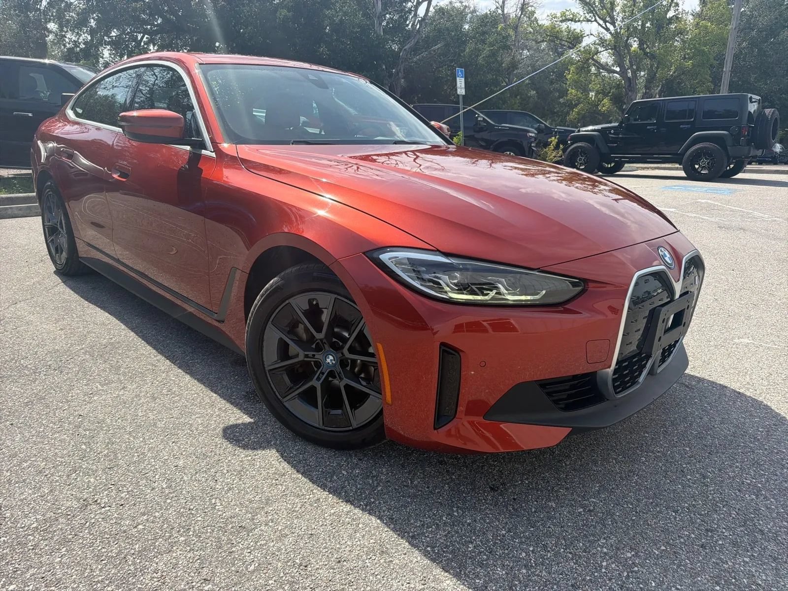 Used 2023 BMW i4 eDrive35 w/ Premium Package RWD image 8