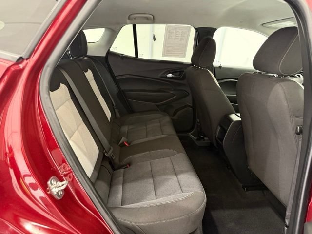 Used 2025 Chevrolet Trax LS w/ Driver Confidence Package FWD image 23