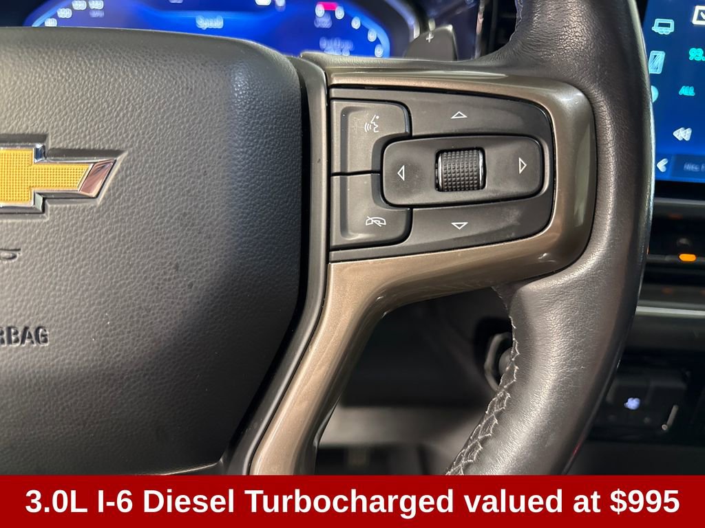 Used 2023 Chevrolet Silverado 1500 High Country w/ High Country Premium Package AWD/4WD image 6