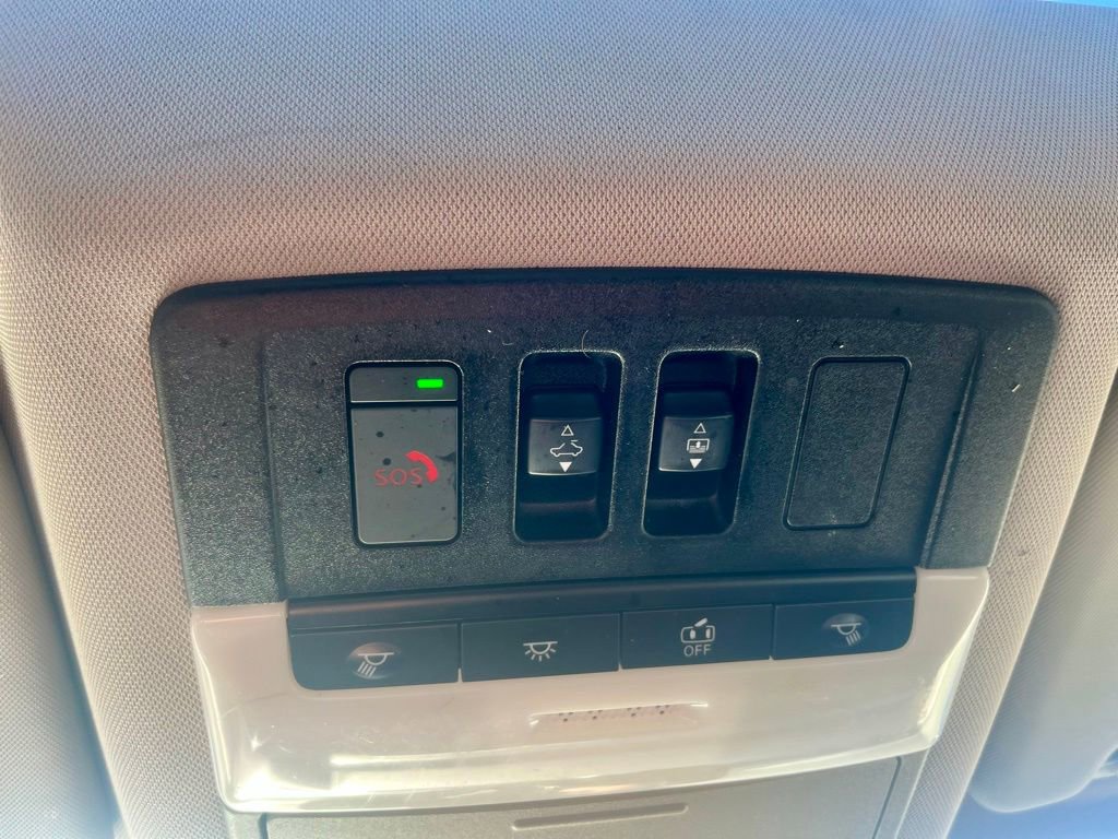 Used 2021 Nissan Rogue SL image 23