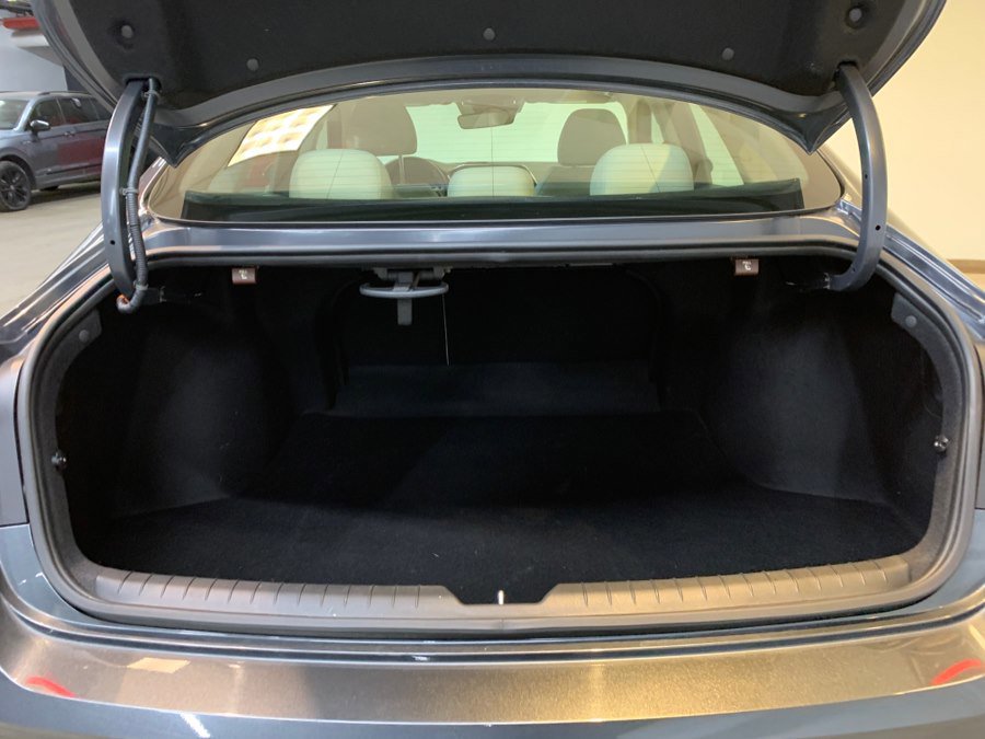 Used 2023 Hyundai Sonata Limited w/ Cargo Package FWD image 52